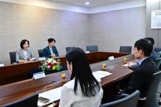 제332회 임시회 운영위원회 현장방문_한국저작권보호원 이미지