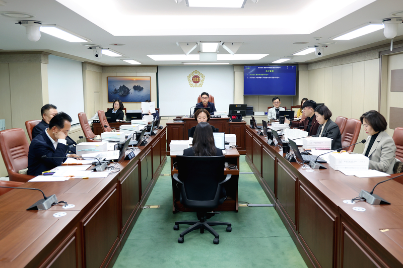 제333회 정례회 행정자치위원회 행정사무감사 이미지