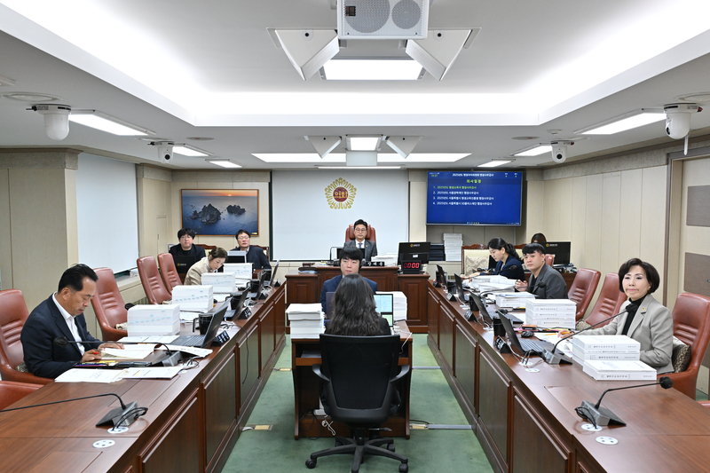 제333회 정례회 행정자치위원회 행정사무감사 이미지