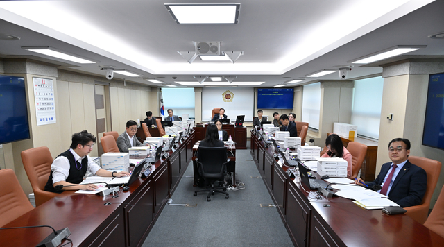 제333회 정례회 교통위원회 행정사무감사 이미지