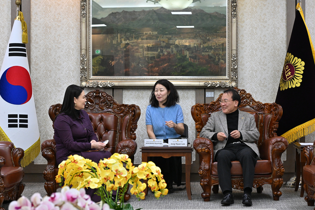 울란바타르시의회 행정위원장 면담