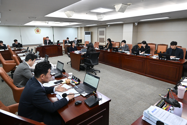 제334회 임시회 교육위원회 회의