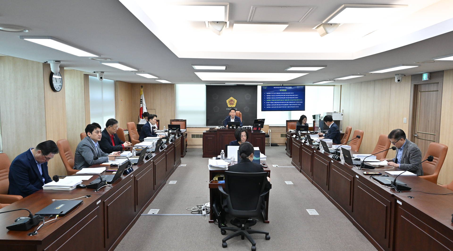 제335회 임시회 주택공간위원회 회의 이미지