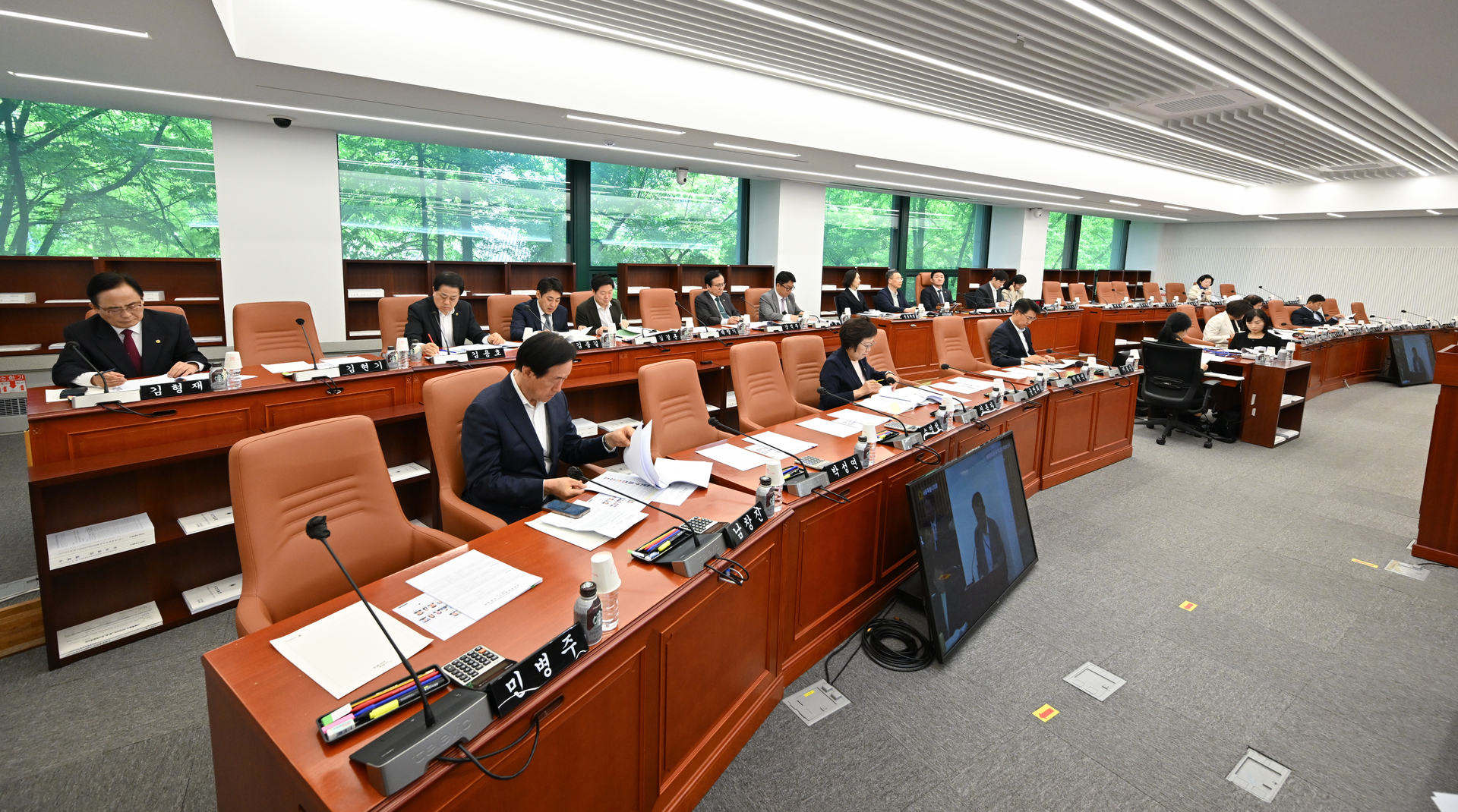 제335회 임시회 예산결산특별위원회 회의 이미지