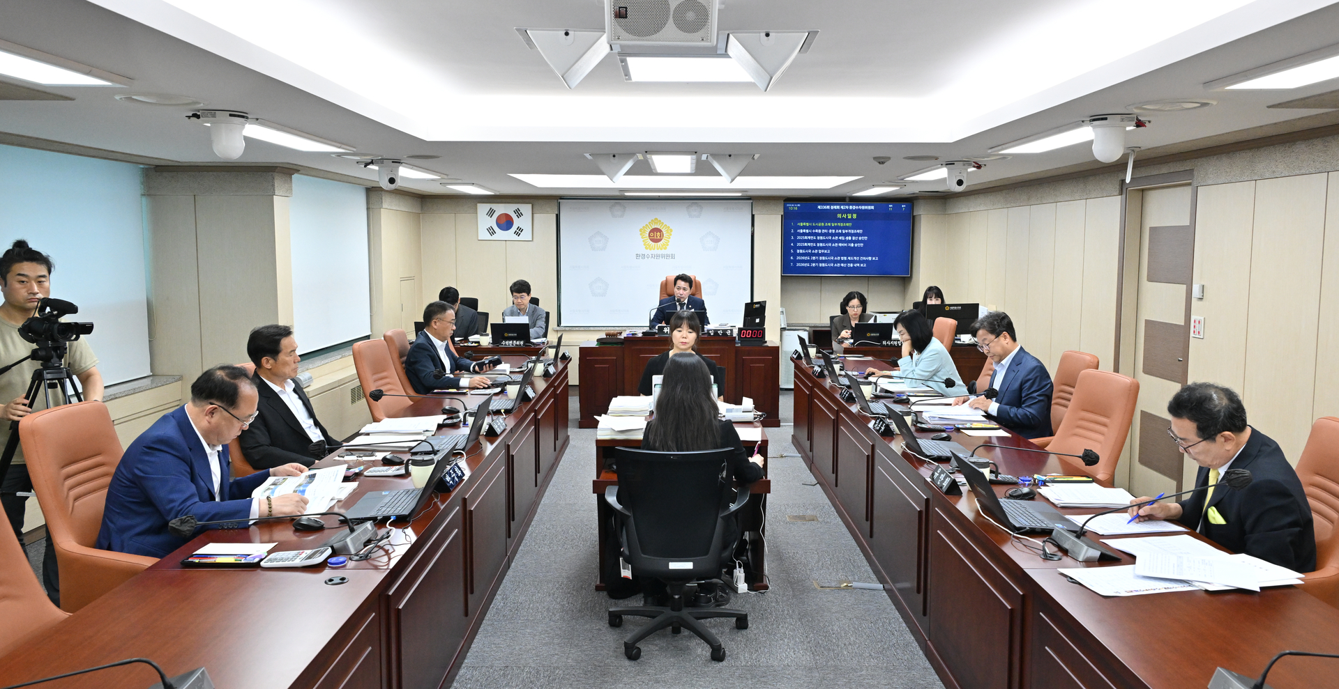 제336회 정례회 환경수자원위원회 회의 이미지