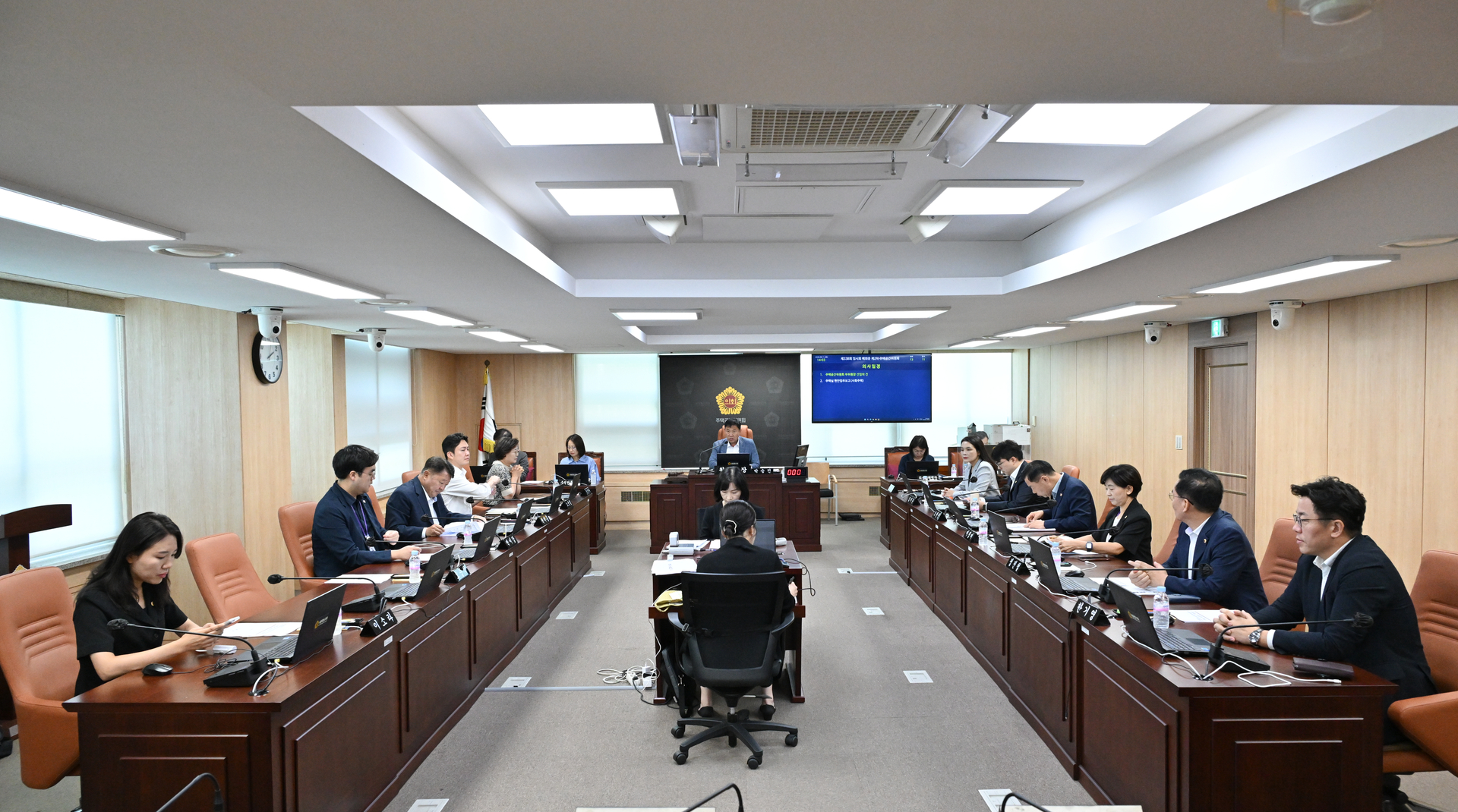 제338회 임시회 폐회중 주택공간위원회 회의 이미지