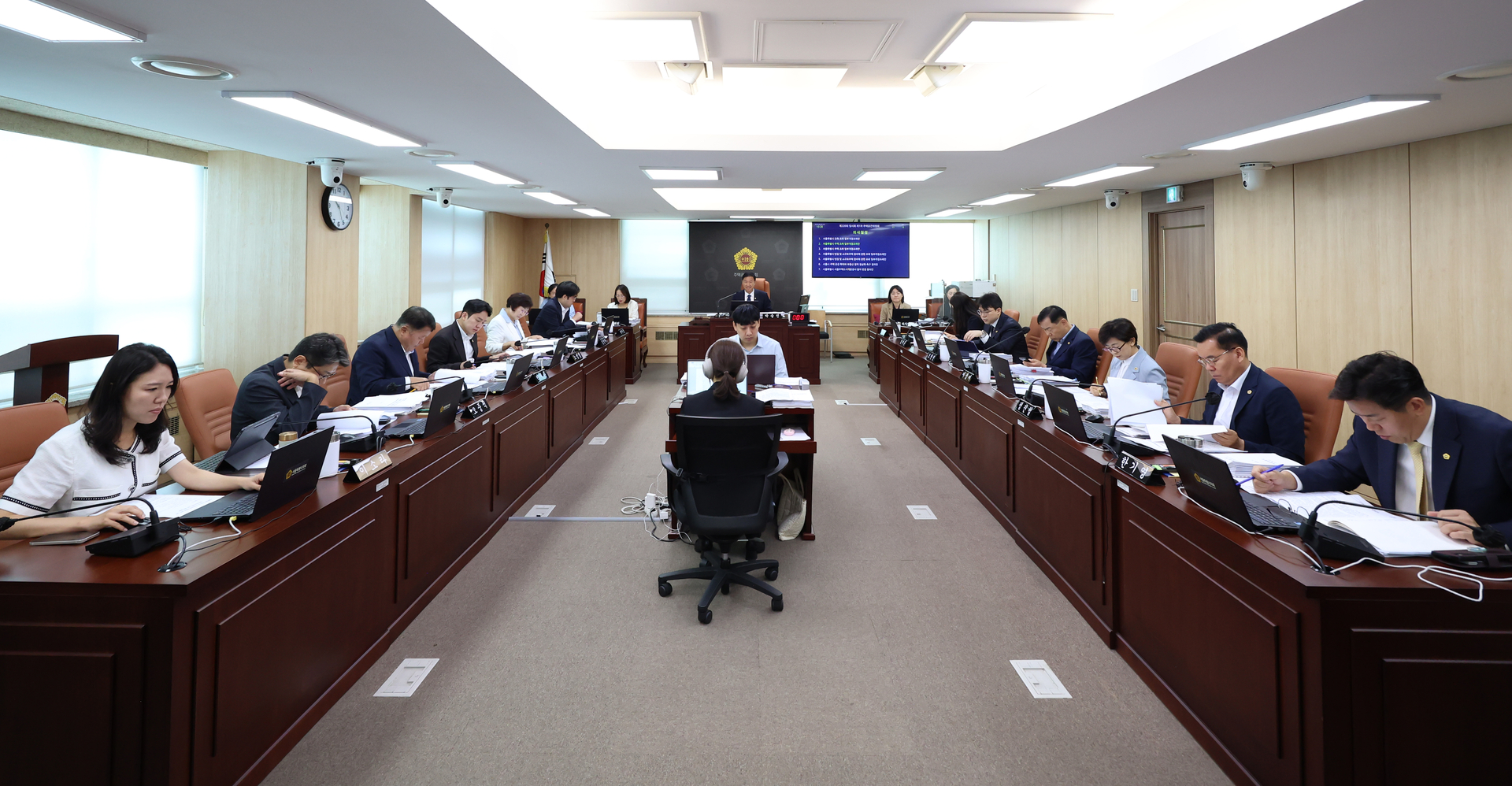 제339회 임시회 주택공간위원회 회의 이미지